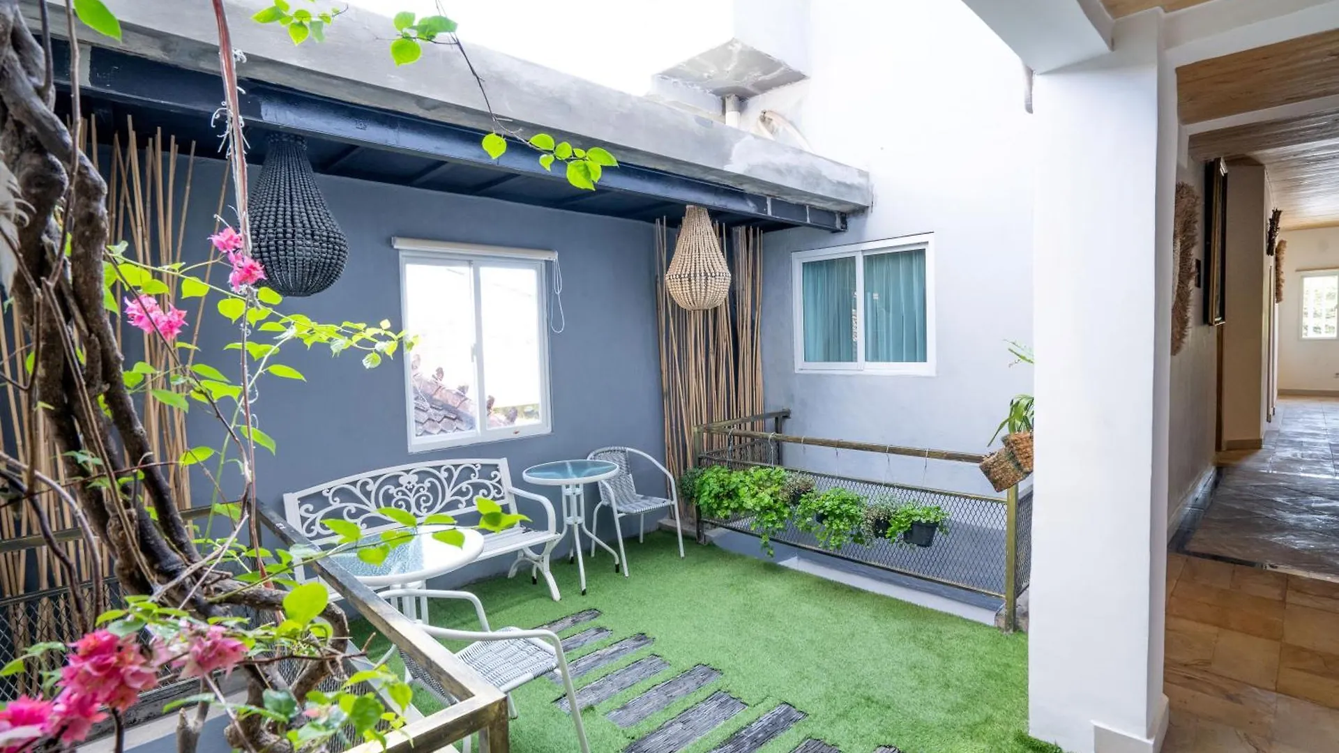 Oki Taru Residence Kuta Lombok